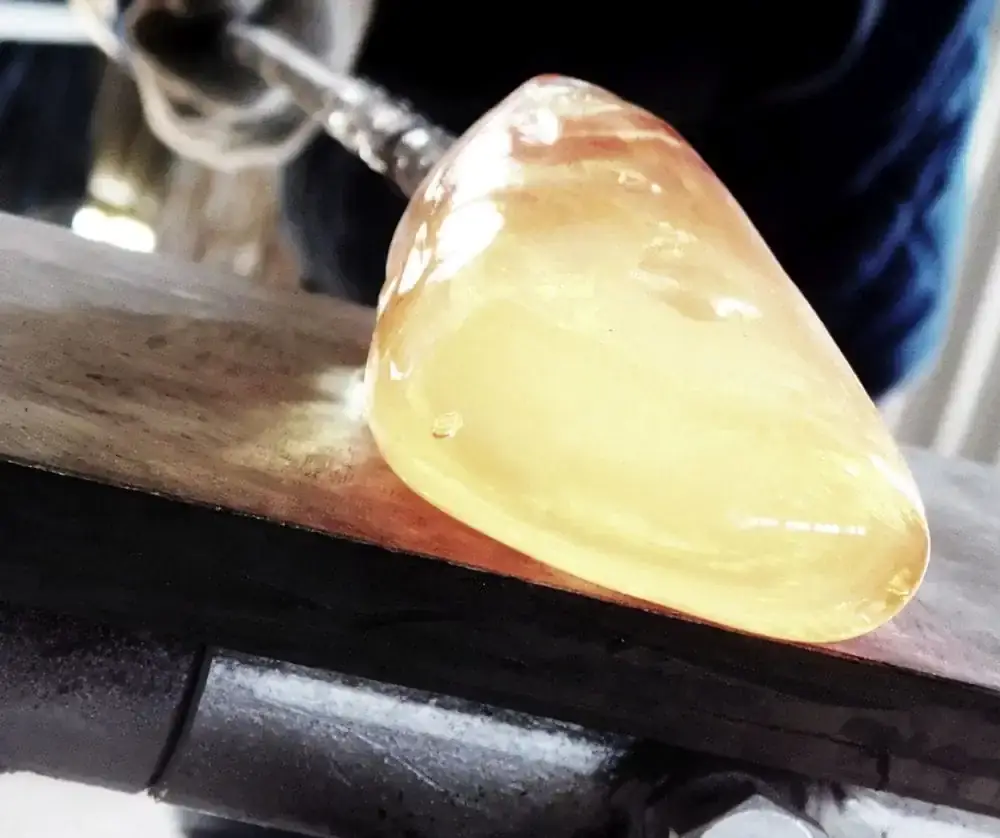 Kontakt z Huta szkła artystycznego Anwa•Glass
