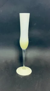 Kieliszek do szampana - beżowy